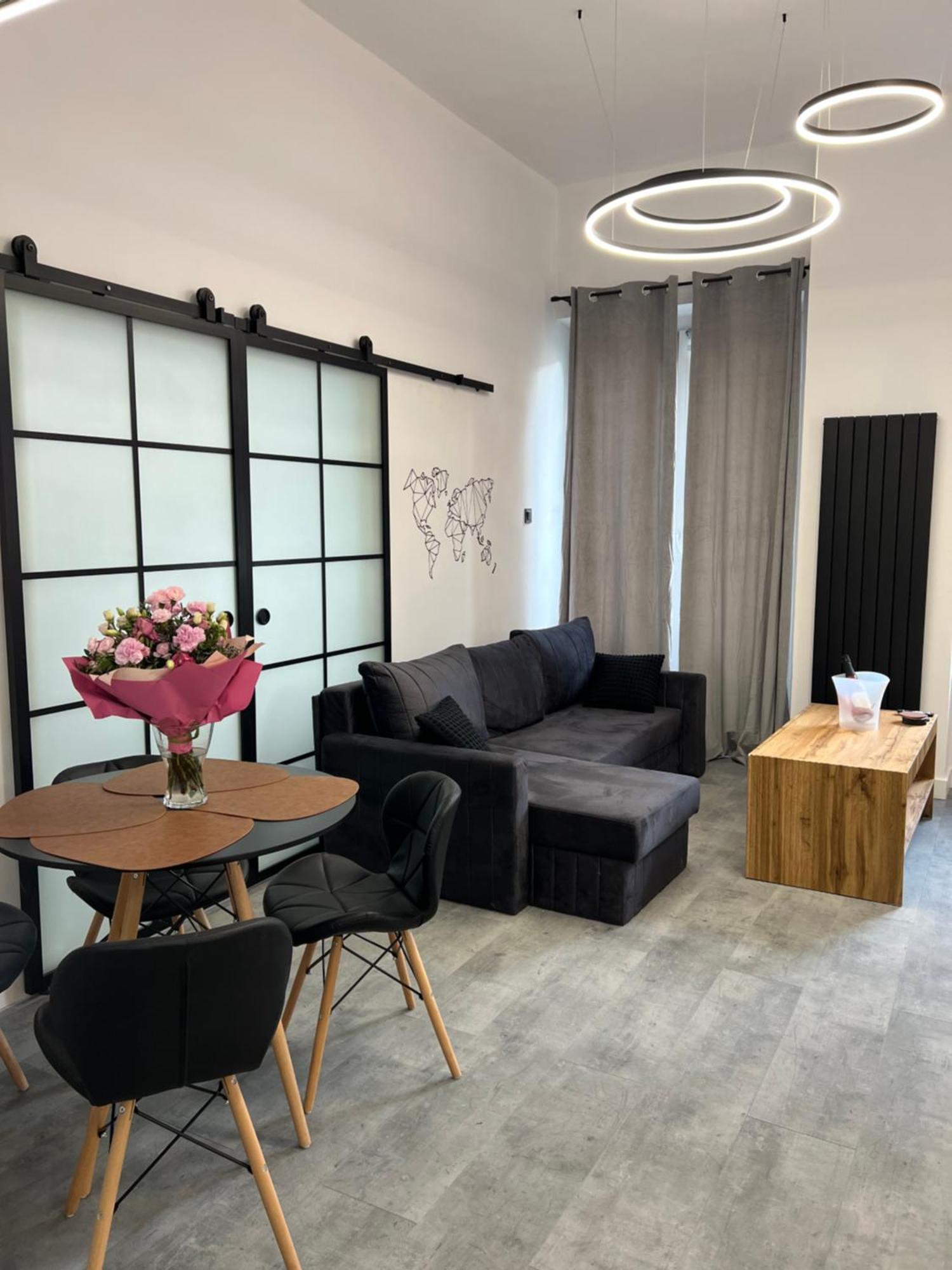Loft W Centrum Z Jacuzzi Wroclaw Luaran gambar
